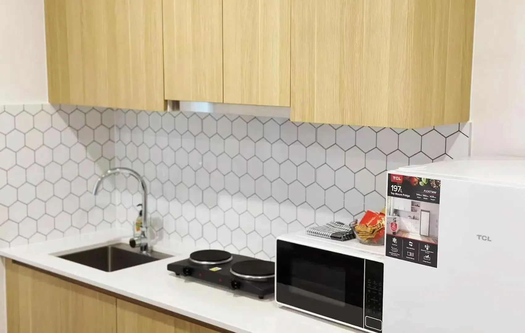 Modern New-Build Tranquil Home Studio 0*, Kuraby Australia